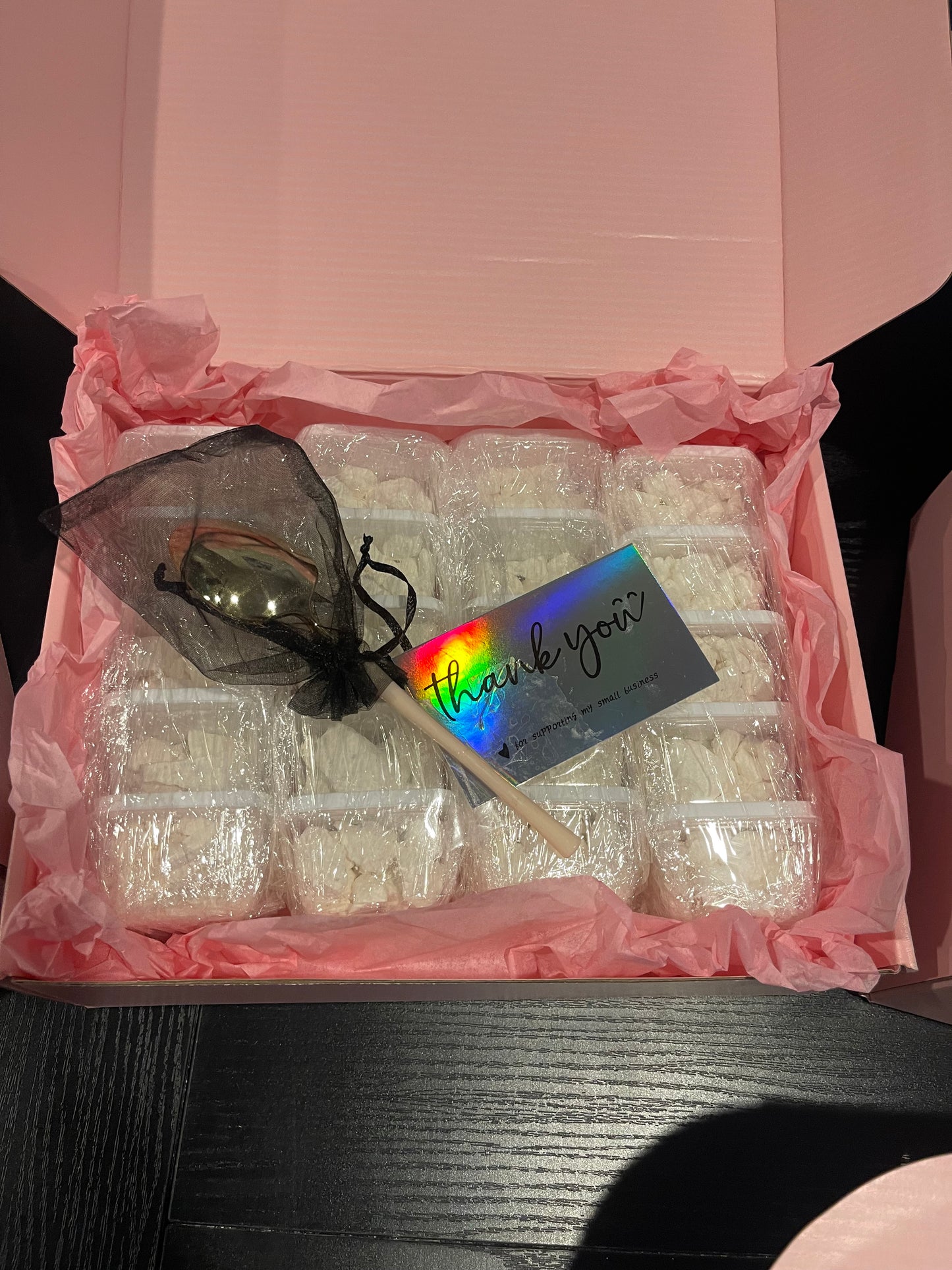 “20 Scents” Sample Box